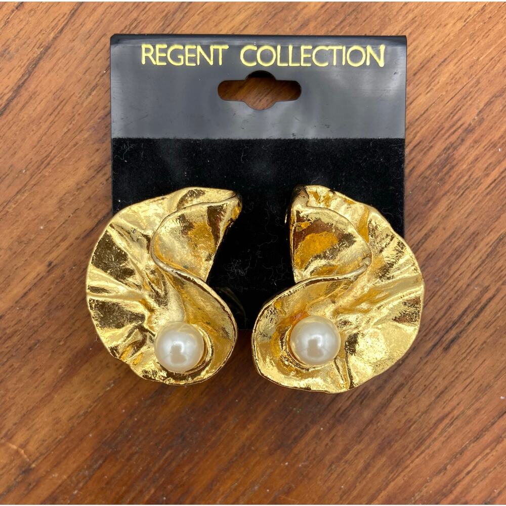 Vintage Sculptural Clip On Earrings Gold Tone Abstract Ribbon Faux Pearl Accents